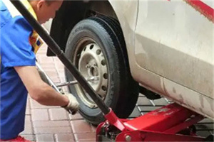 芦淞附近拖车24小时服务热线电话